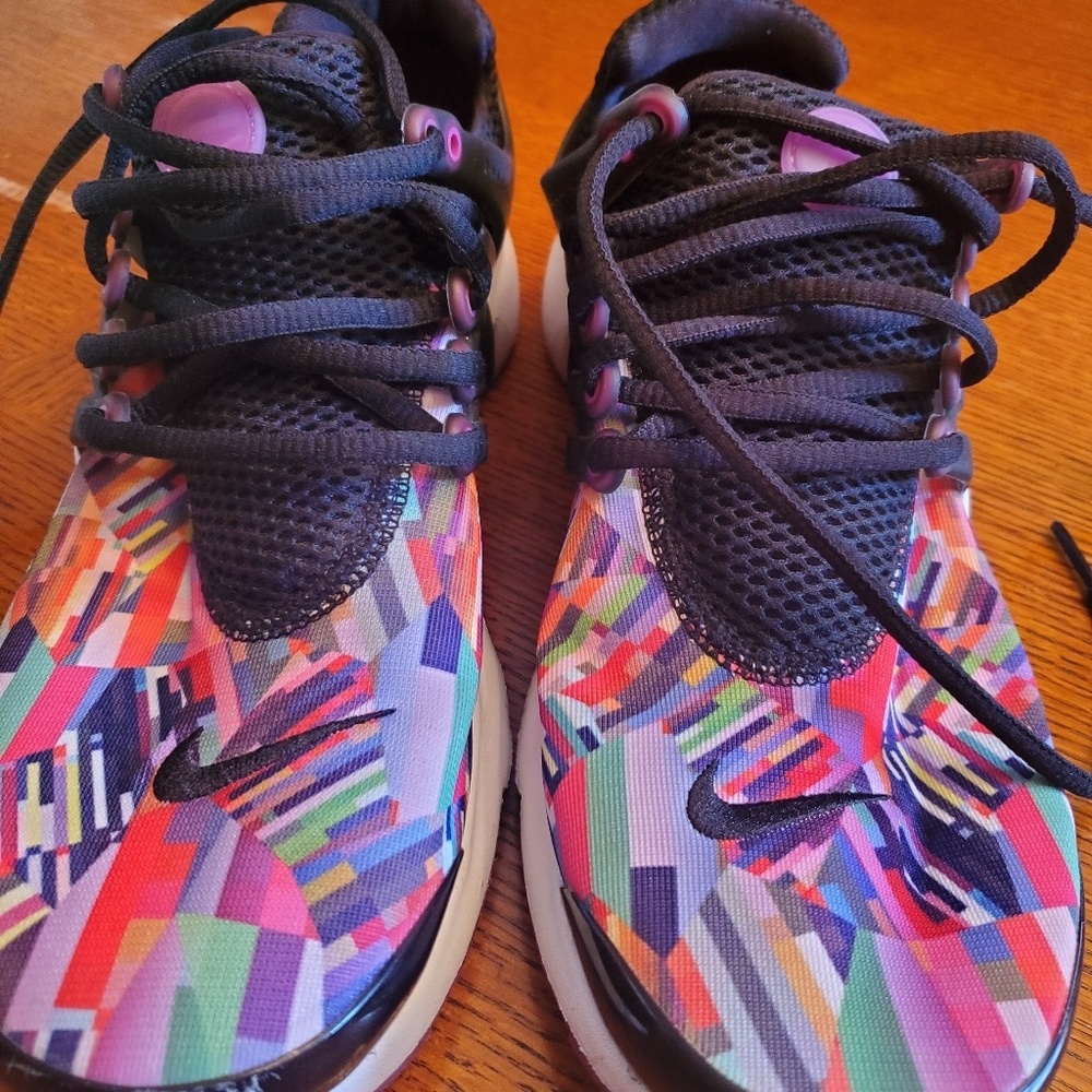 Nike shoes